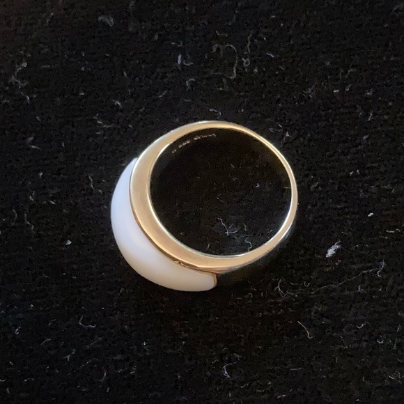 White Jade bezel set in 10K GP/925 SS. Thick band smooth finish Size 6 - Picture 5 of 9